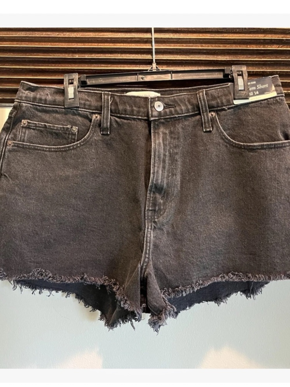 Abercrombie Black Denim High Rise Mom Shorts Curve Love 32/14 New
